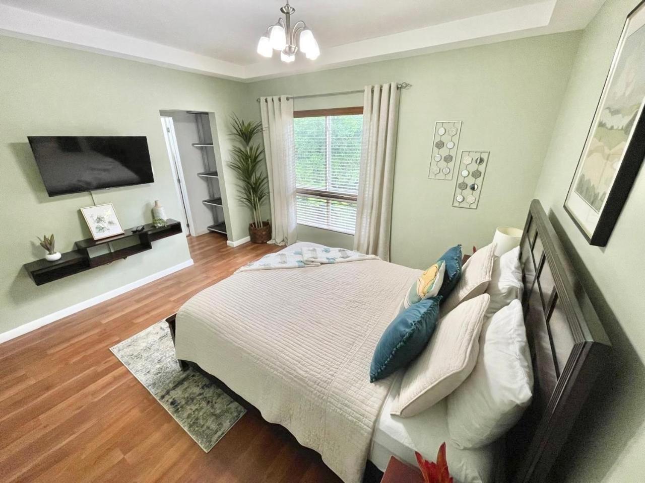 Modern 3 Bedroom Condo In Private Community #8 Petit Valley Zewnętrze zdjęcie